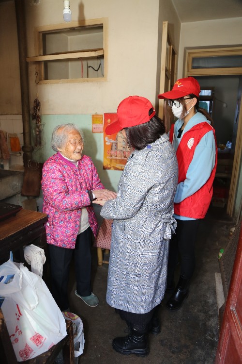 154955-109911.jpg 163552-650382.jpg