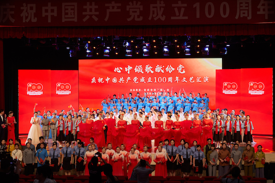 093047-436643.jpg 合影1.jpg