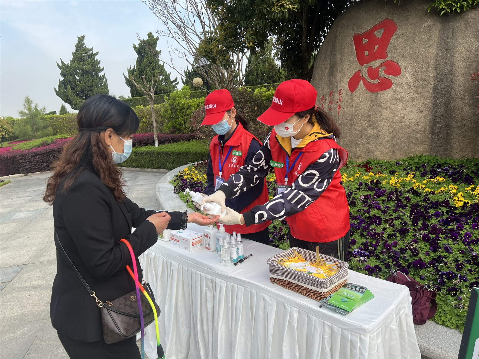 084439-128893.jpg 084439-128893.jpg