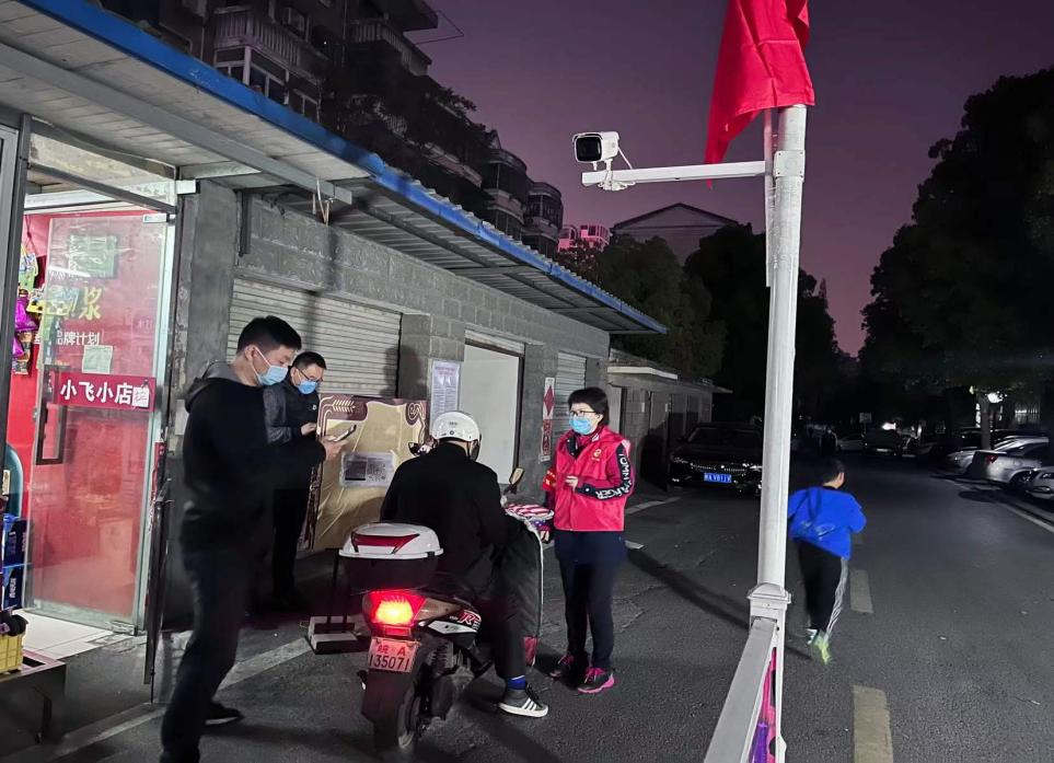 084440-773238.jpg 084440-773238.jpg