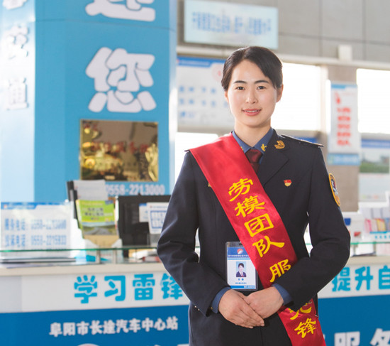 083840-573097.jpg 2.jpg