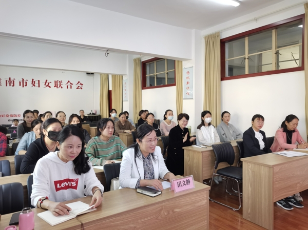 173421-287366.jpg 聽課現(xiàn)場12_愛奇藝.jpg