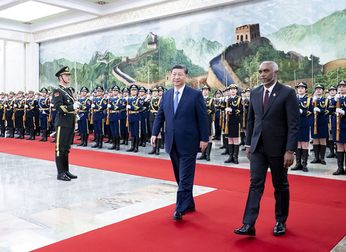 084151-251004.jpg 3.jpg