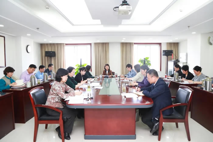 215641-590353.jpg 1.jpg