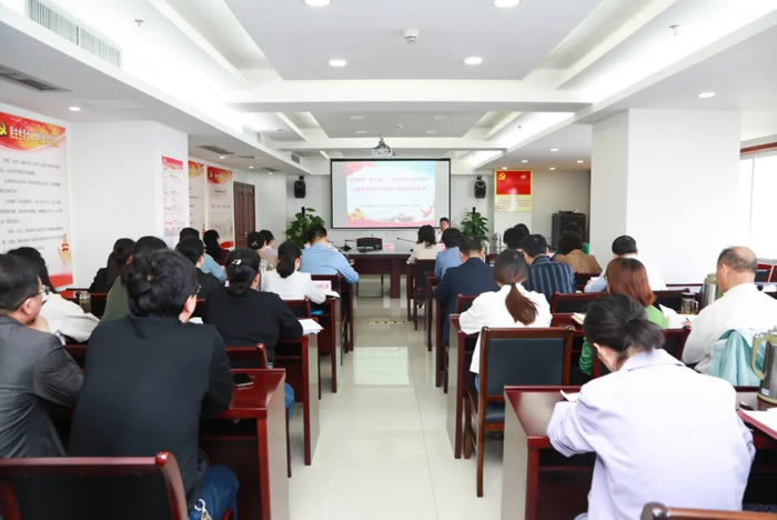 215706-131182.jpg 2.jpg