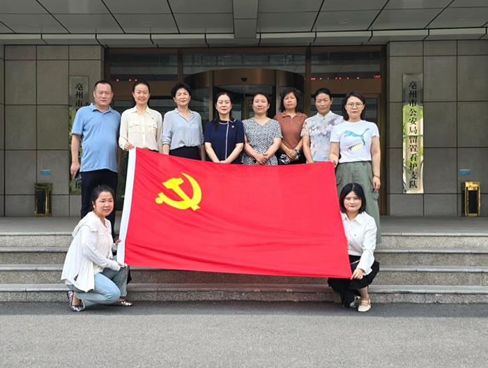 062202-392062.jpg 55.jpg