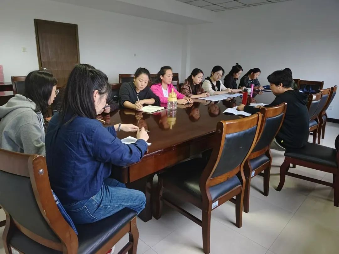 091515-137701.jpg 091515-137701.jpg