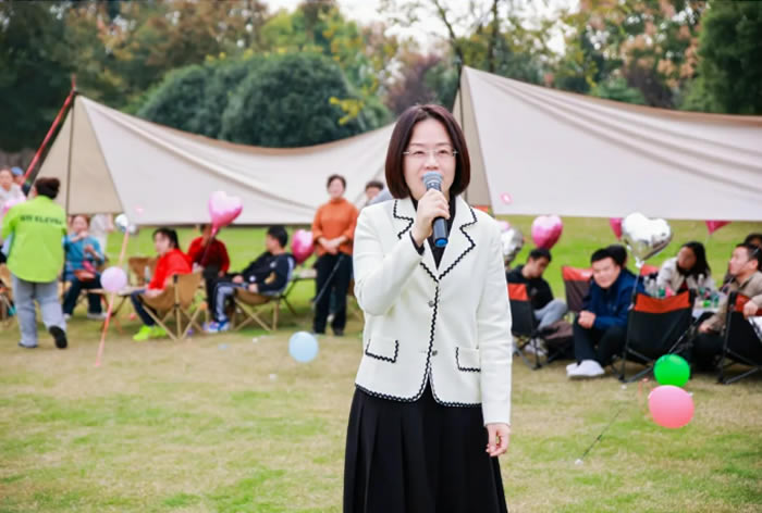 221153-525590.jpg 2.jpg