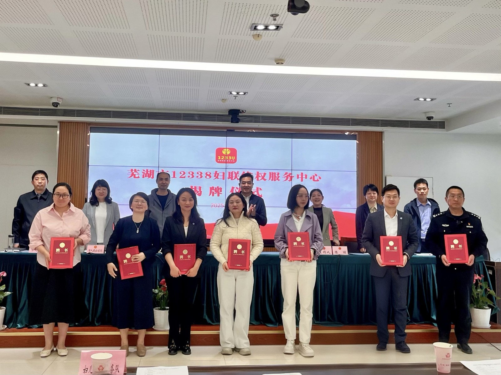 092639-651027.jpg 092639-651027.jpg