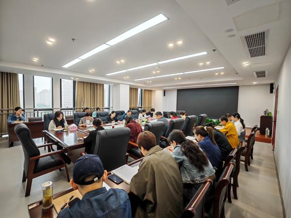 083445-118582.jpg 288483722_愛奇藝.jpg