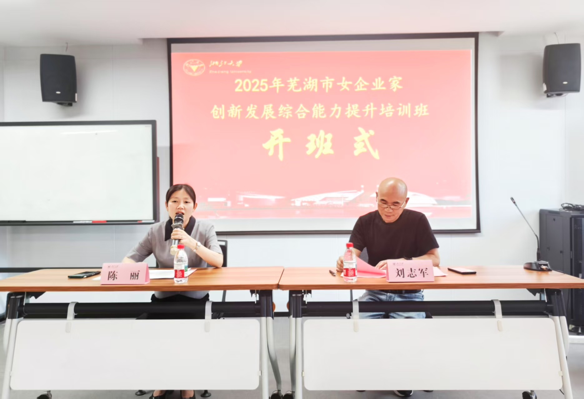 155234-102544.jpg 155234-102544.jpg