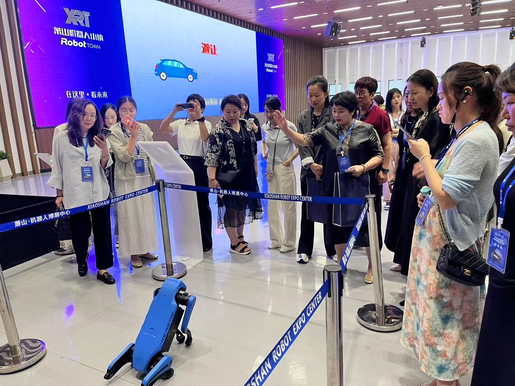 155352-125192.jpg 155352-125192.jpg