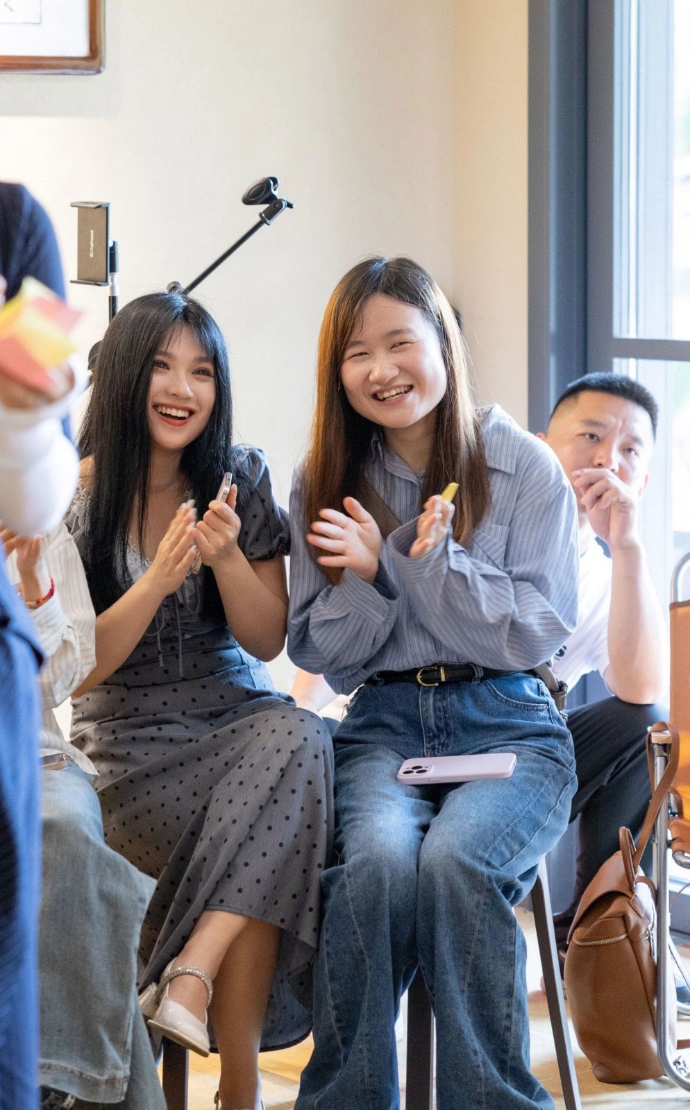 114050-630200.jpg 114050-630200.jpg