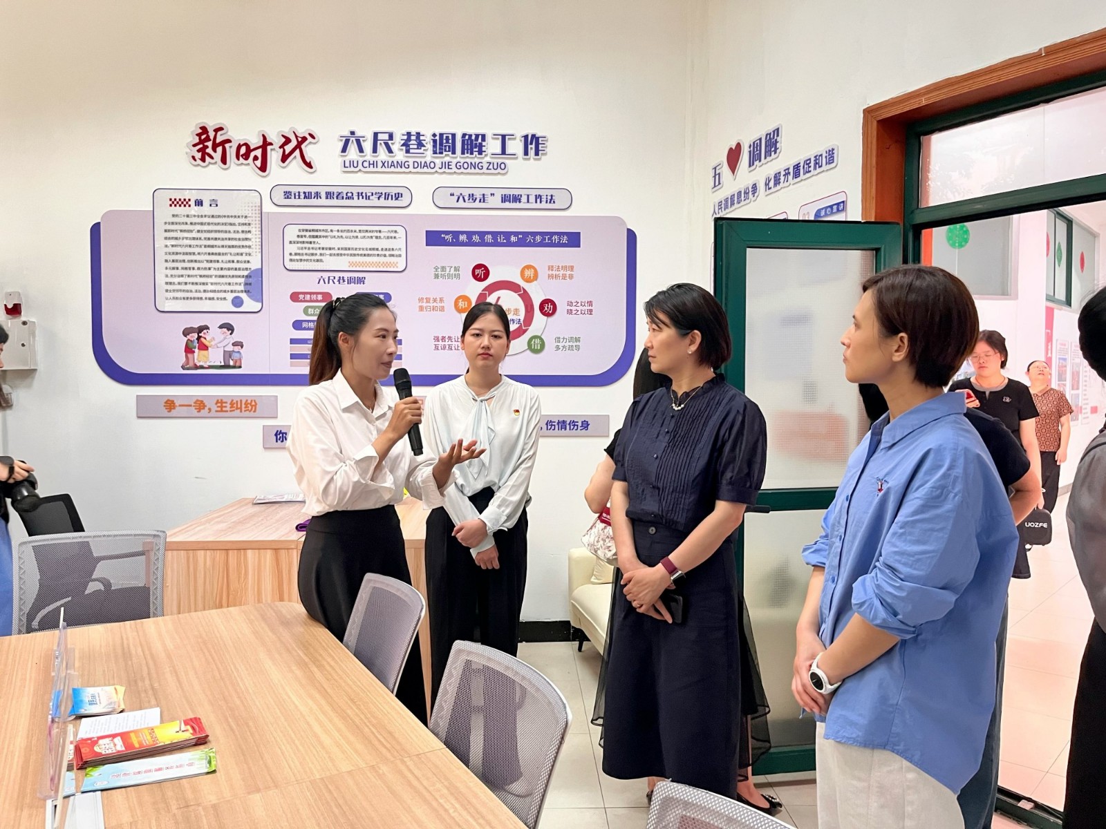 164005-705333.jpg 164005-705333.jpg