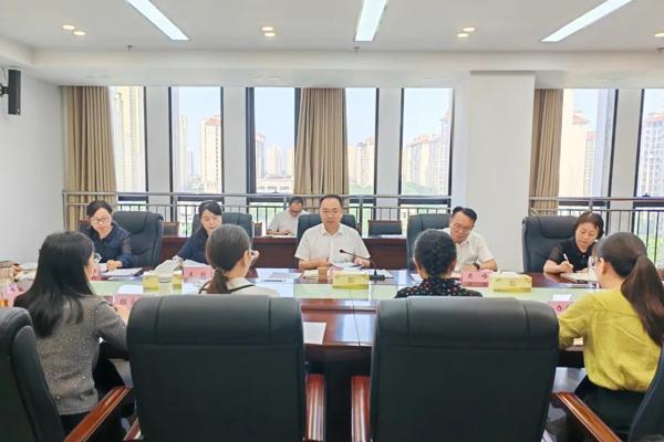 100028-901946.jpg 640_愛奇藝.jpg