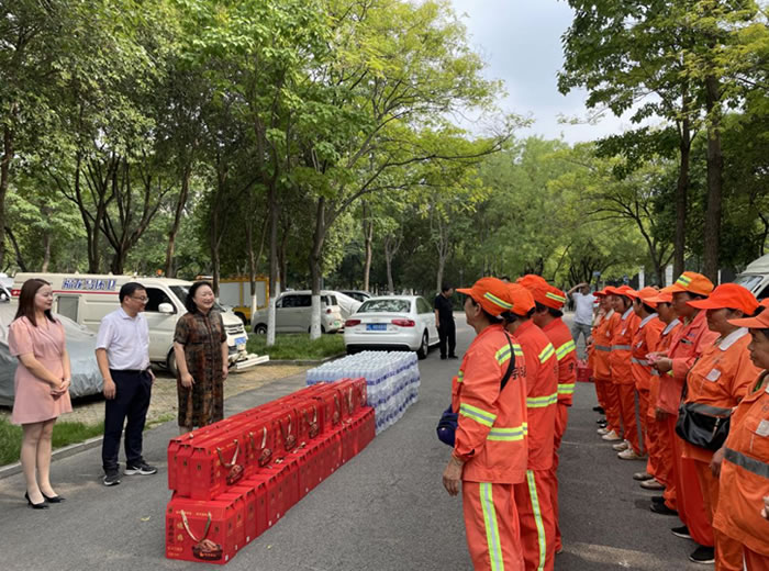 053218-688508.jpg 2.jpg