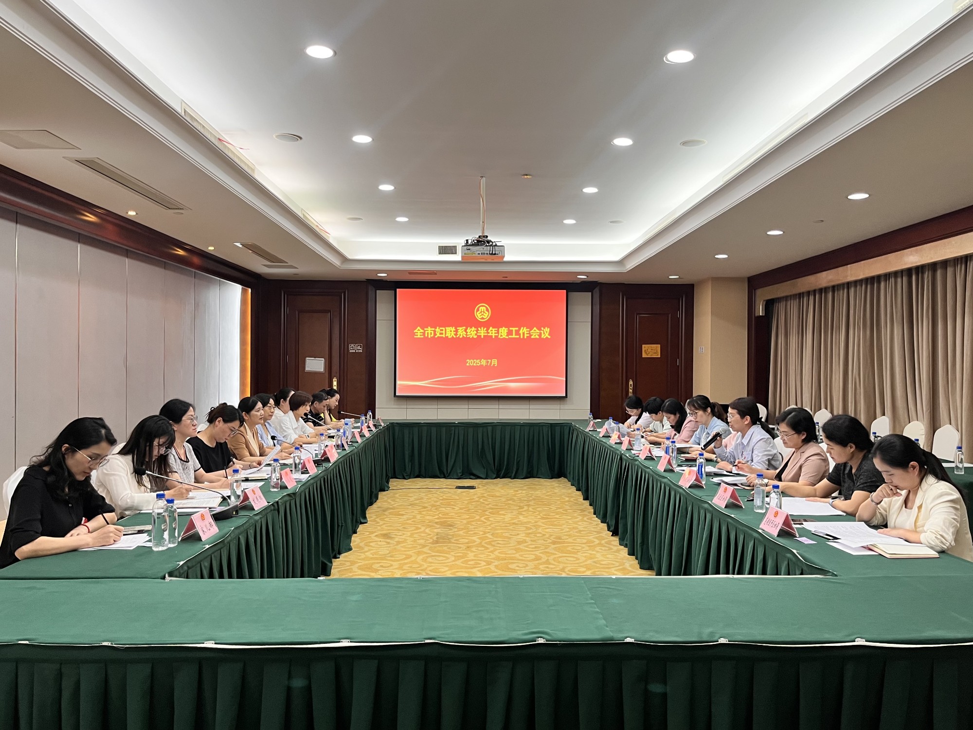 150015-384962.jpg 150015-384962.jpg