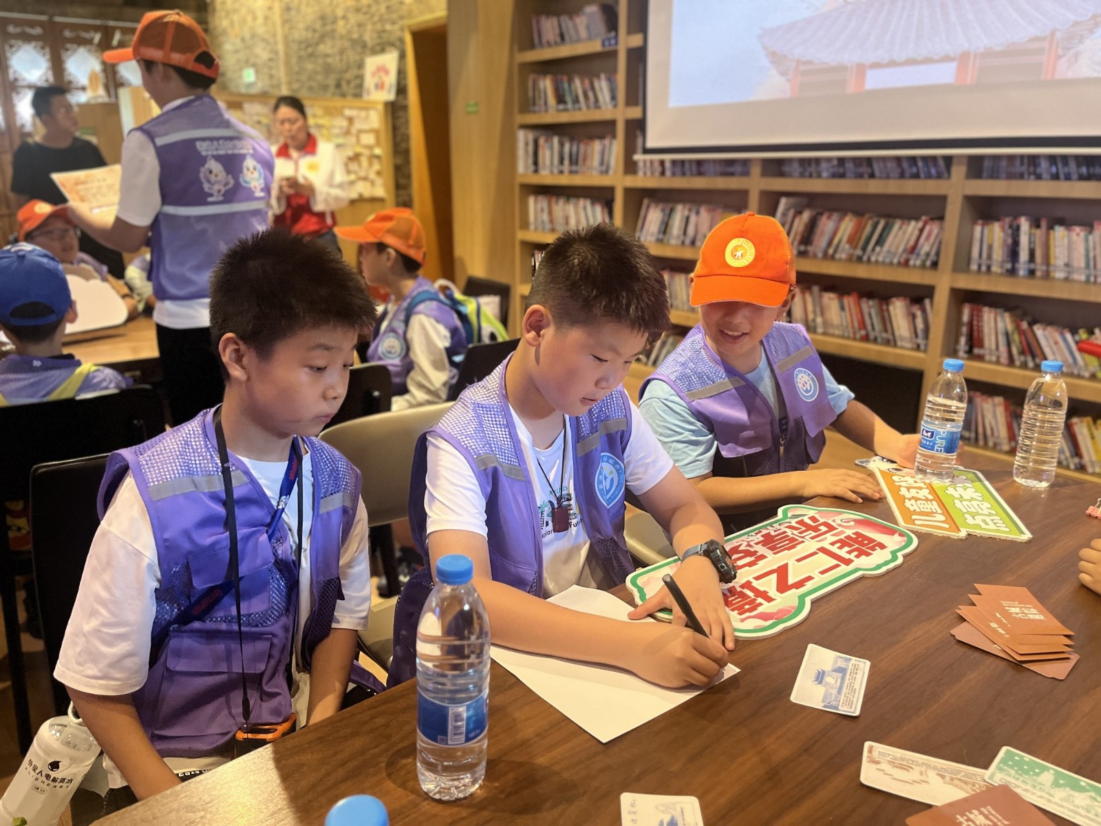 164325-445844.jpg 164325-445844.jpg