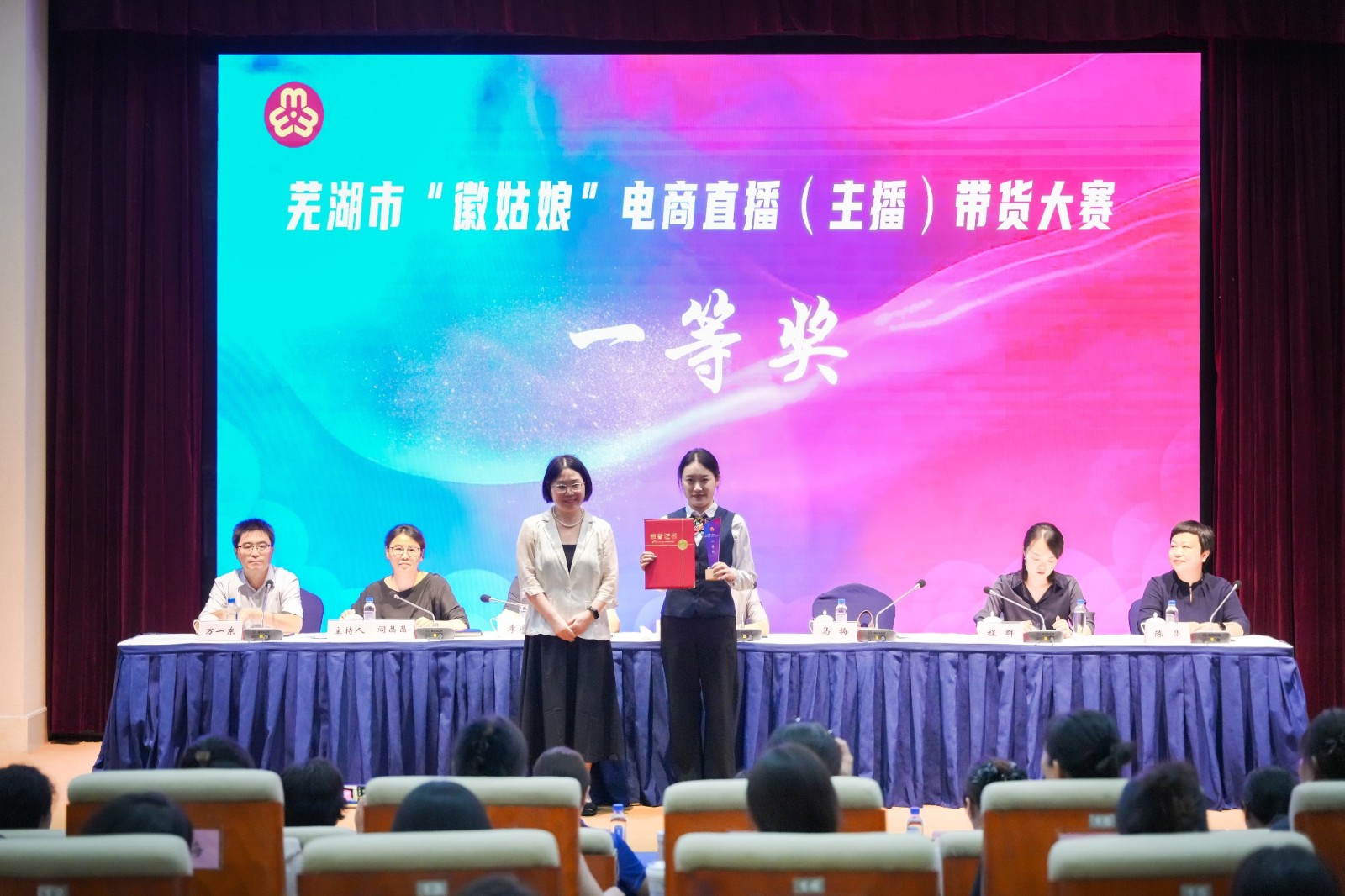 091339-816899.jpg 091339-816899.jpg