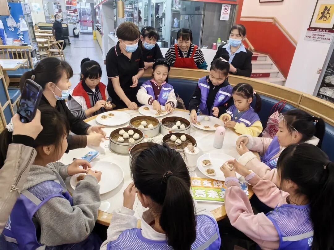 114932-755618.jpg 114932-755618.jpg