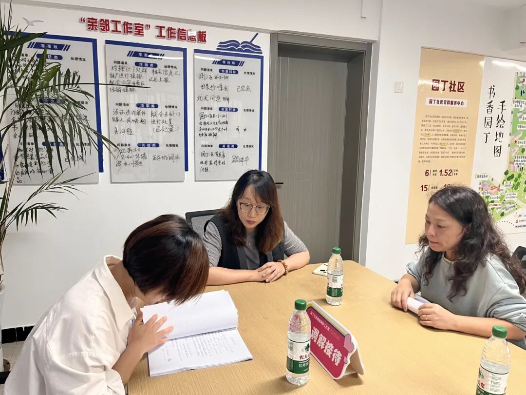 121223-524099.jpg 121223-524099.jpg